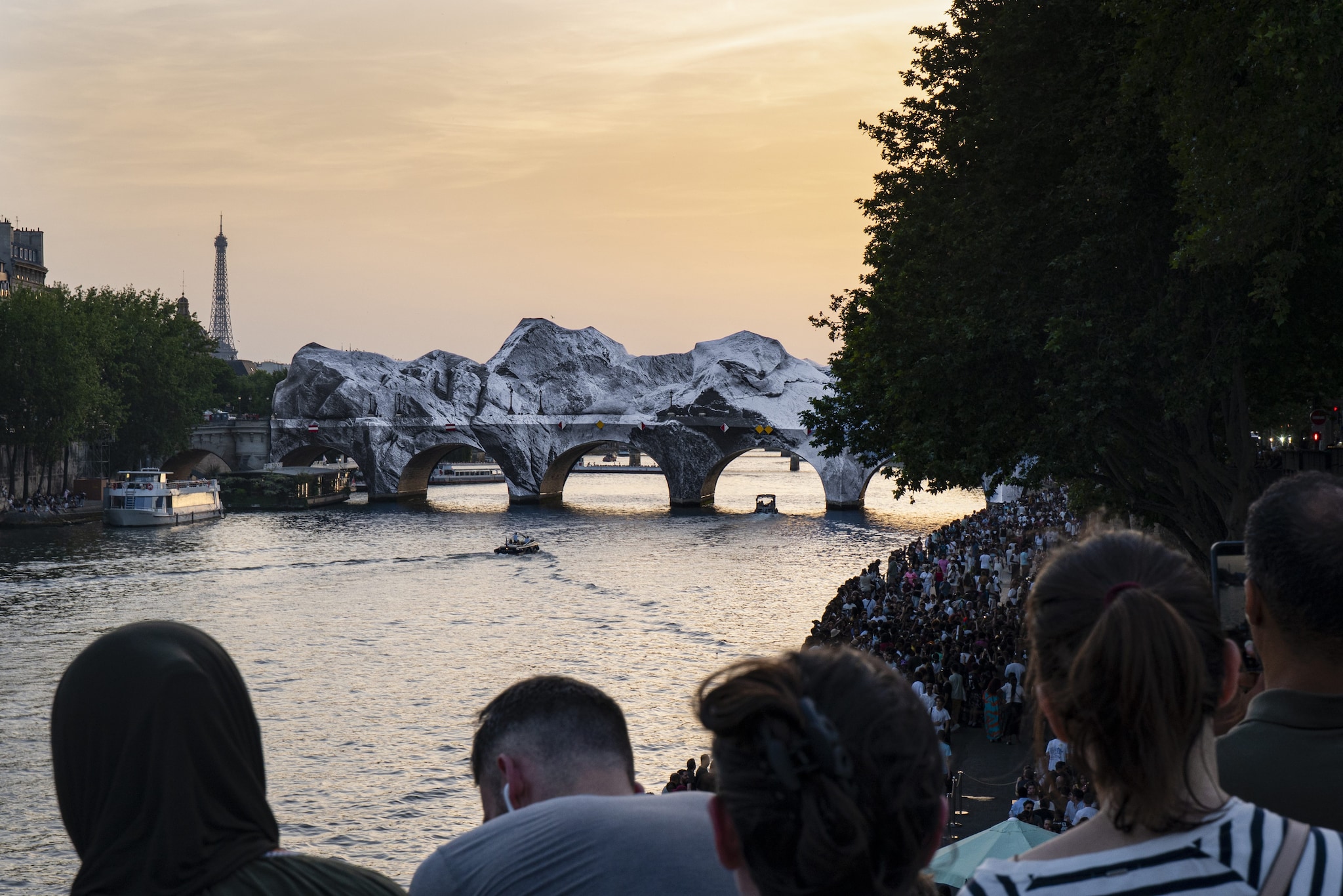 La Caverne du Pont Neuf, Paris