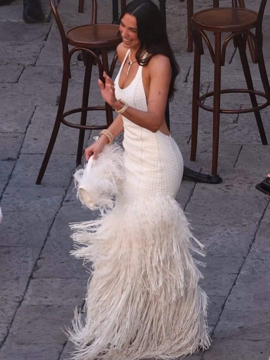 L’abito Bottega Veneta di Dua Lipa a Palermo, Backgrid