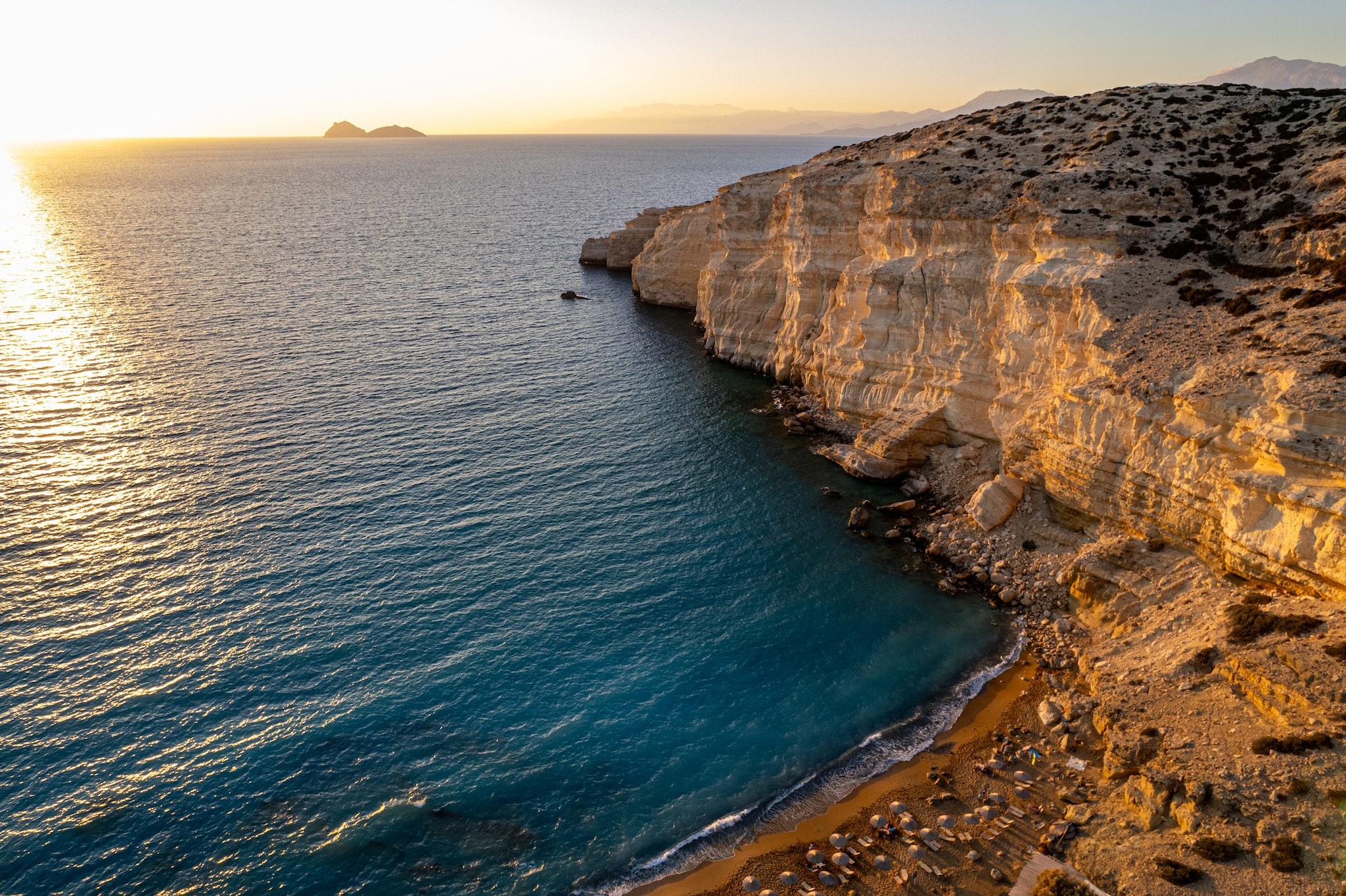 Spiaggia rossa a Matala, Creta