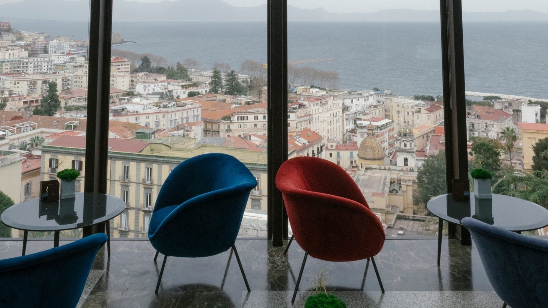 Addio discoteche, i rooftop degli hotel a 5 stelle sono i nuovi locali di tendenza