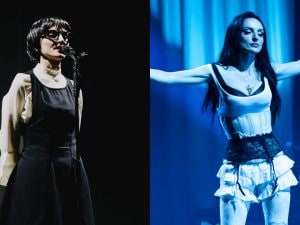 La trasformazione di Arisa in tour: dagli occhiali di Sincerità al look lingerie col reggicalze