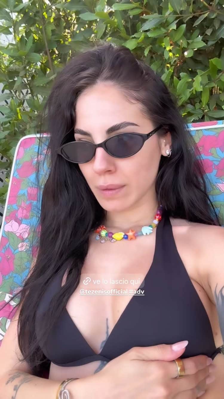 Giulia De Lellis con la collana dell’estate