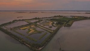 L'isola di Santa Cristina in vendita: 24 milioni per la proprietà veneziana appartenuta agli Swarovski