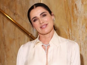 Luisa Ranieri premiata ai Nastri d’Argento, dà lezione di st