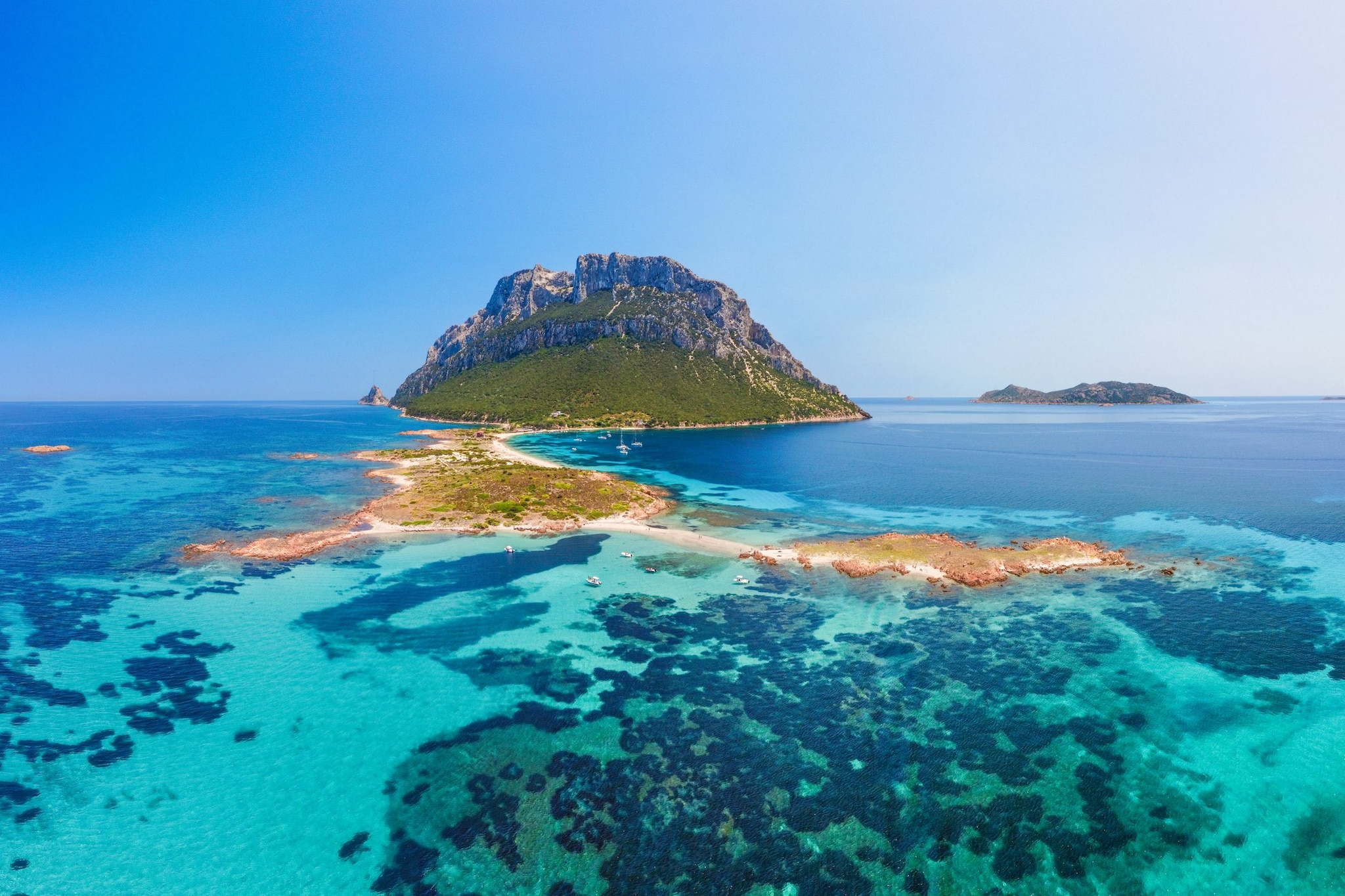 Tavolara Bay: la Regione Sardegna non vuole il resort nell'area protetta, ma il Governo dà il via libera