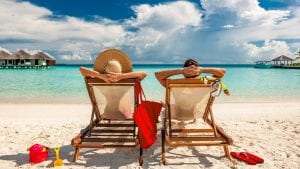 Le vacanze estive del futuro si vivono di notte? Come il caldo sta cambiando il modo di viaggiare