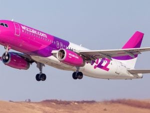 Wizz Air è la prima ultra-low-cost a togliere la modalità ae