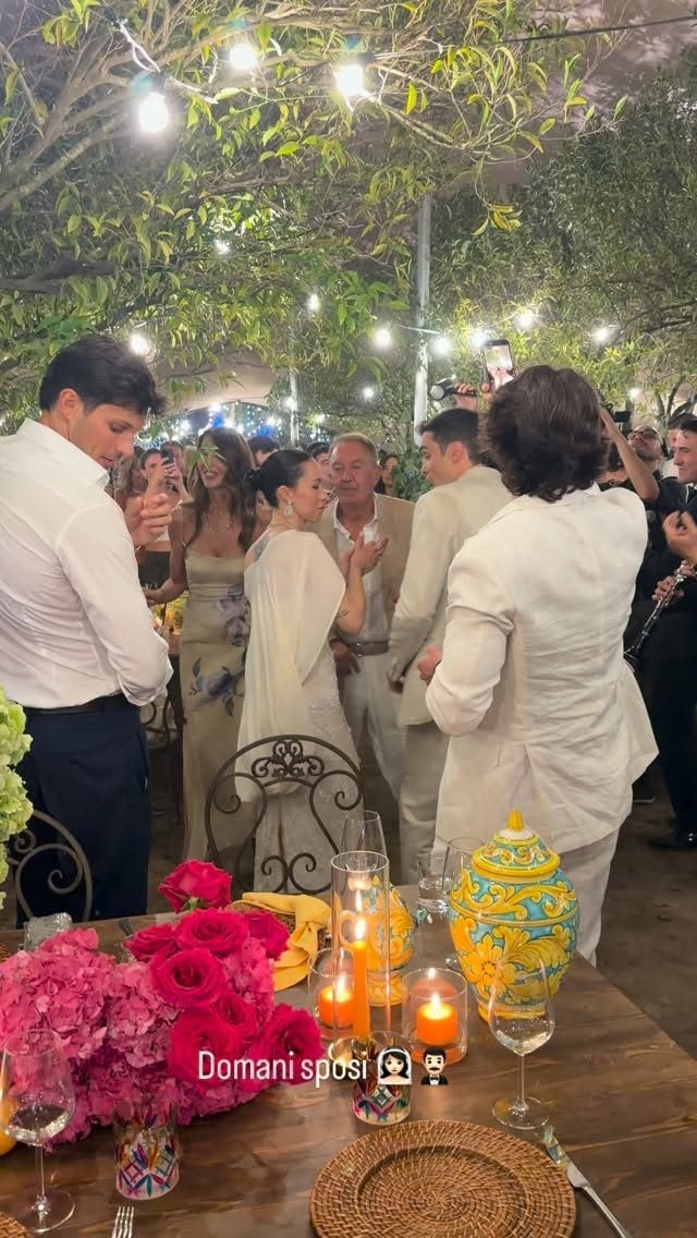 Le immagini della cena pre–wedding
