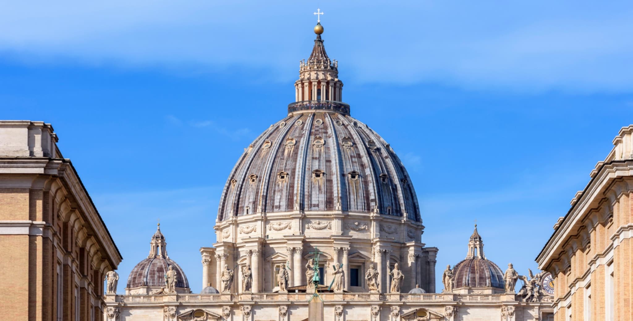 Un bistrot sulla Cupola di San Pietro divide i fedeli: lavori quasi finiti, apertura a settembre