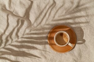 Il caffè fa male in estate col caldo? L'esperto: “Caffeina ha effetto diuretico ma non provoca disidratazione"