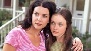 In vendita la casa di Una mamma per amica: l'iconica villa di Lorelai e Rory costa oltre 3 milioni