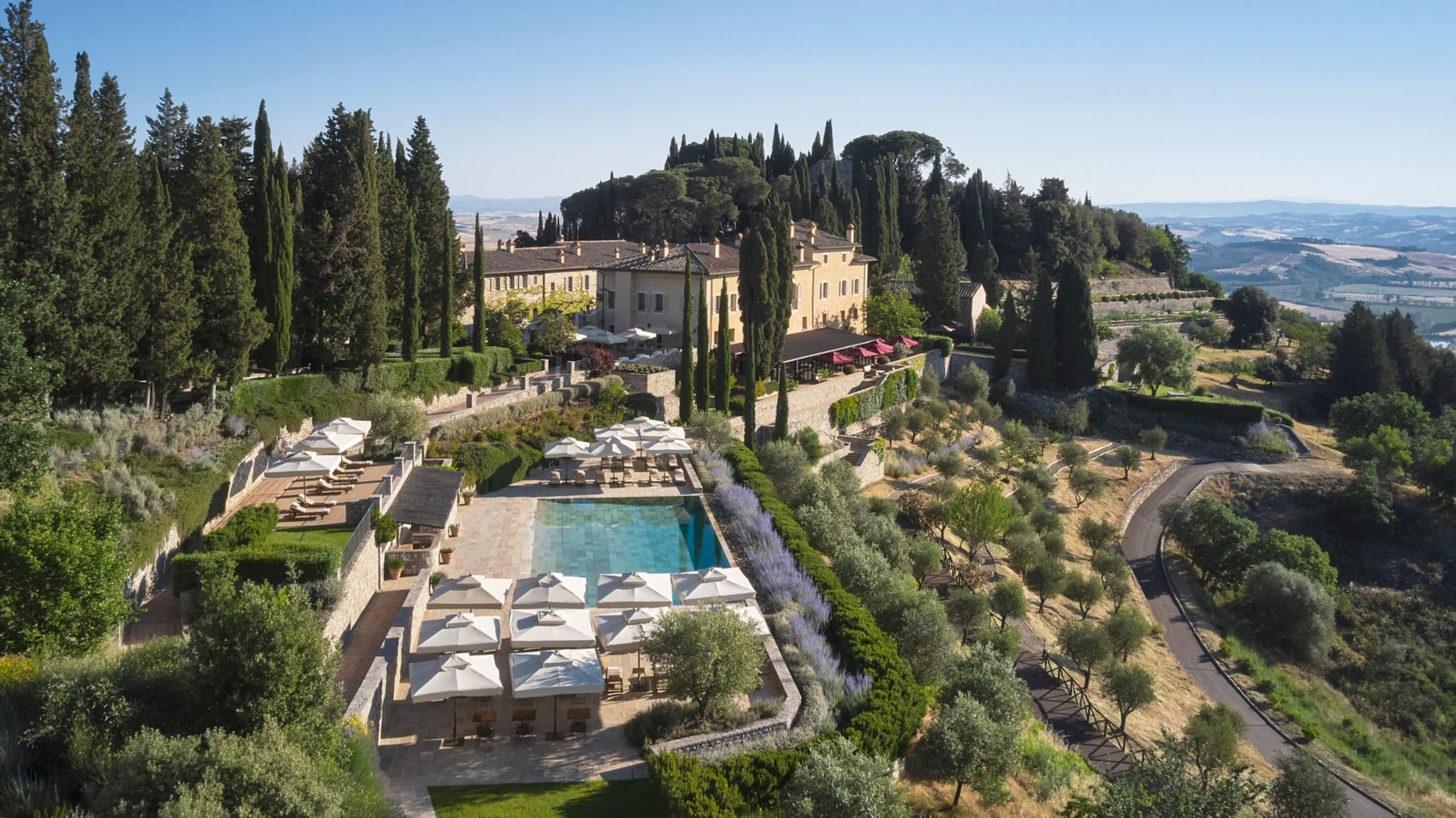 Il miglior hotel d’Europa è Castiglion del Bosco: Travel+Leisure premia la tenuta toscana con 900 anni di storia