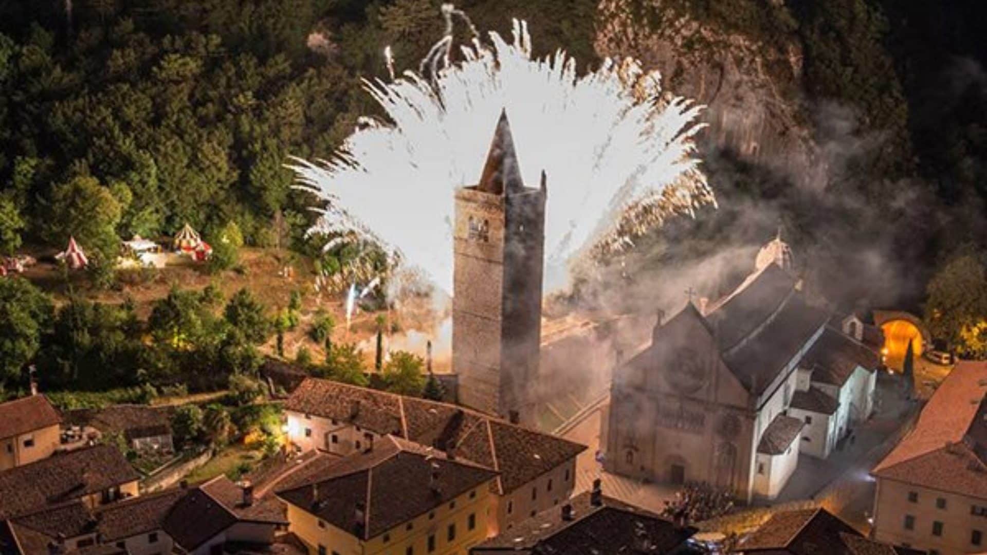 Tempus Express, il treno storico che porta alla festa medievale: dove provare l'esperienza e quanto costa