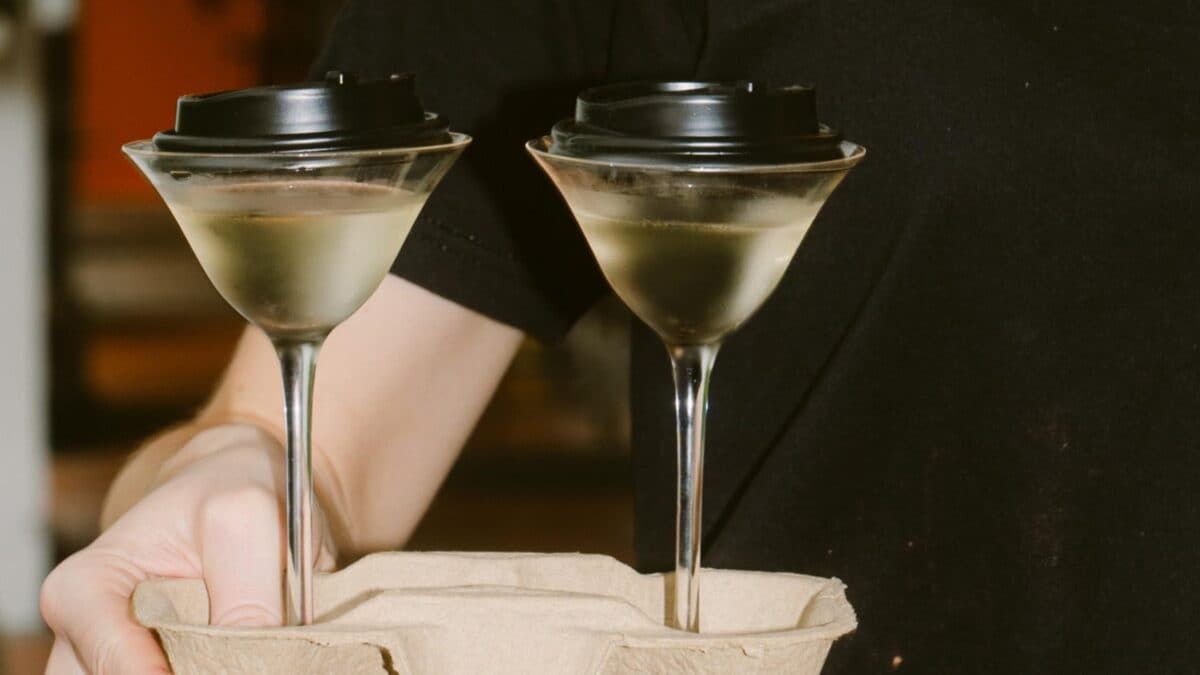 Jellyfish Martini, Instagram @fura.sg