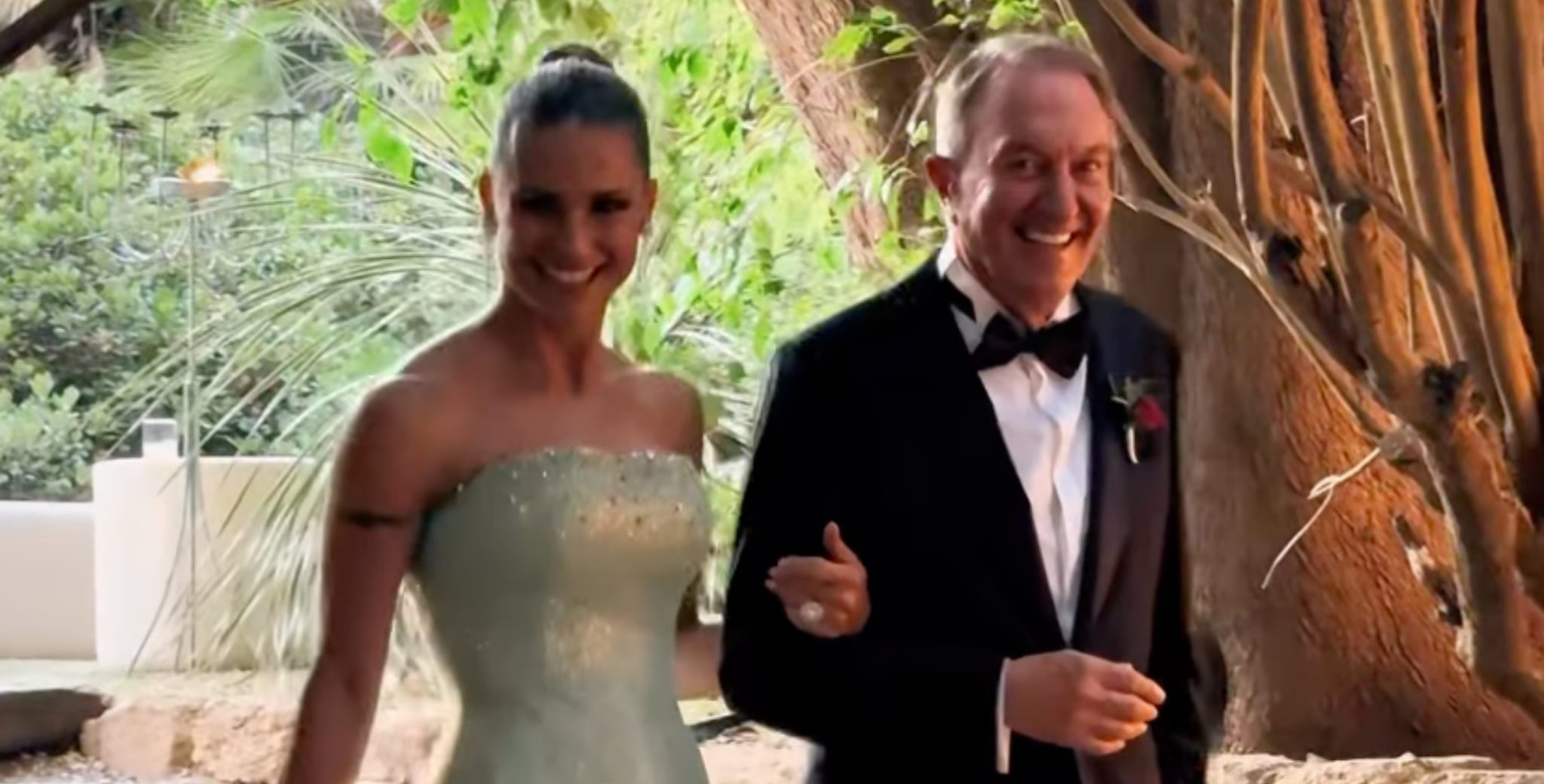 Cosa ha indossato Michelle Hunziker per il matrimonio di Aurora Ramazzotti e quanto costano gli abiti per le nozze