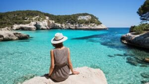 Vacanze al mare low cost: dalla Sardegna alla Puglia dove spendere poco per una settimana a fine agosto in Italia