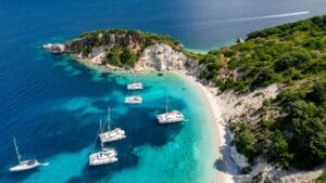 Dopo l'Odissea di Nolan, tutti a Itaca: perché è la destinazione per il 2027 e cosa vedere sull’isola di Ulisse 