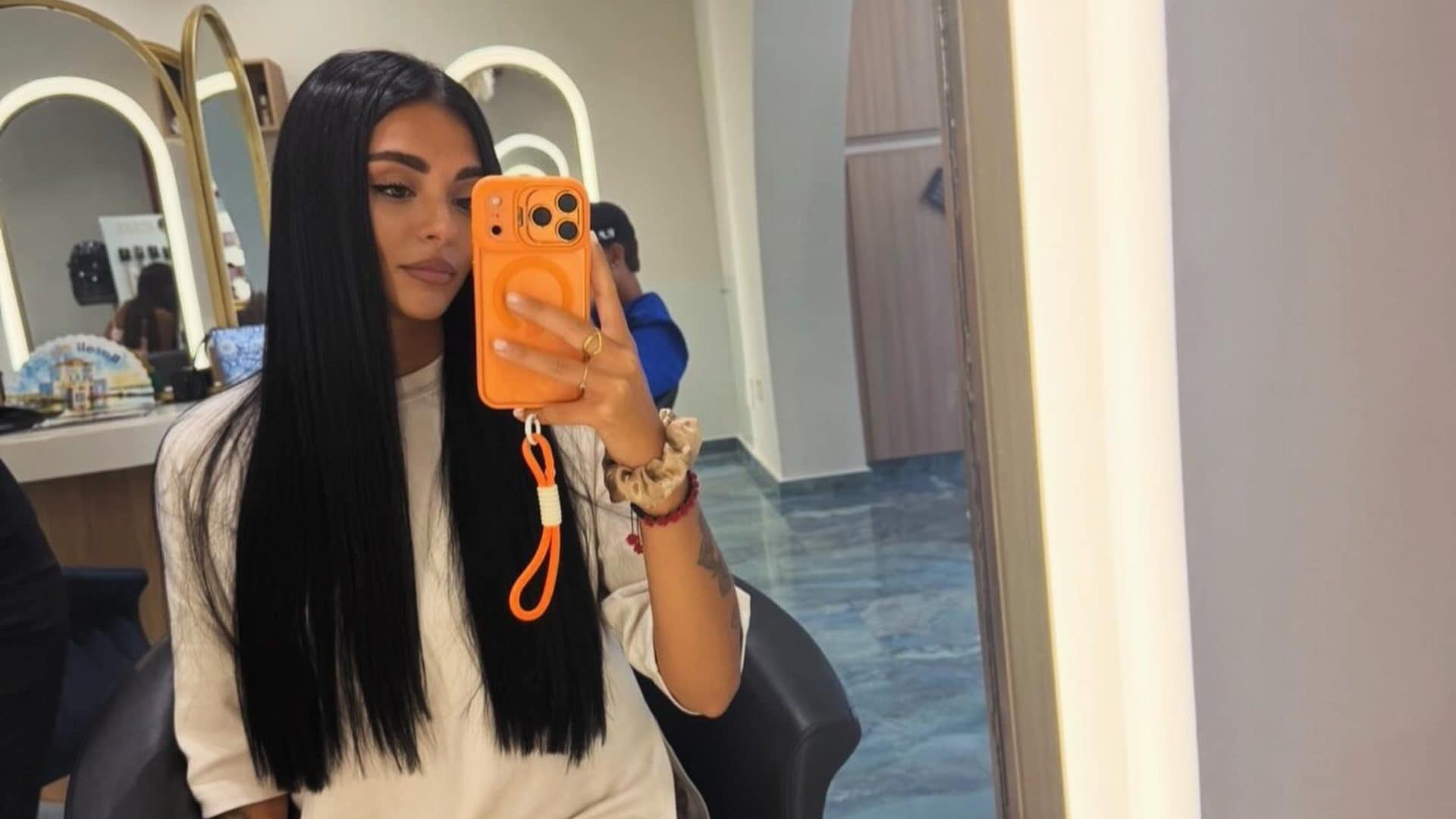 Francesca di Temptation Island dice addio al caschetto: anticipa l'autunno con le extension lunghissime