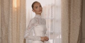 Thylane Blondeau svela il secondo abito da sposa: pizzo e maxi velo per l’ex bambina più bella del mondo