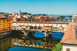 L'Italia tra mete imperdibili e trappole per turisti: "Firenze insuperabile, Cinque Terre affollate"