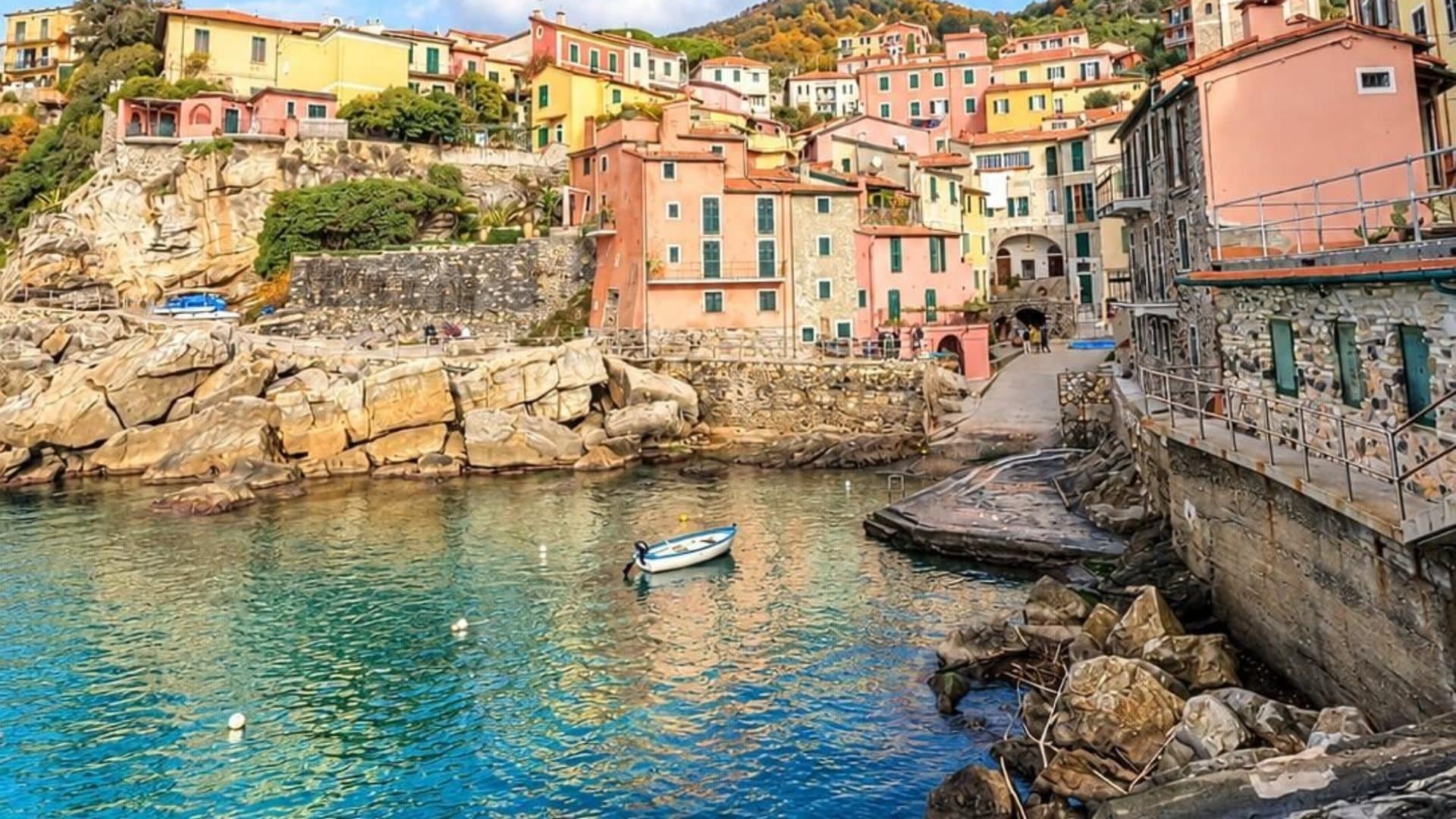 I borghi sul mare da visitare in autunno: "Tellaro e Sperlonga si svuotano e sono stupendi"