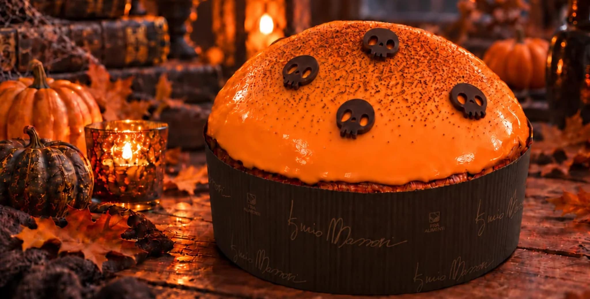 Panettone a ottobre: l'edizione speciale per Halloween di Iginio Massari costa 33 euro