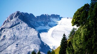 Sulle montagne le temperature aumentano a velocità doppia: entro il 2100 addio ai ghiacciai alpini