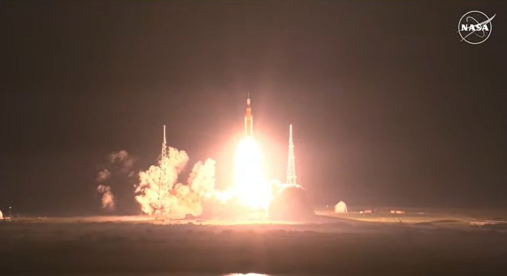 Artemis 1, partita la missione NASA: cosa farà e quando arriva in orbita lunare