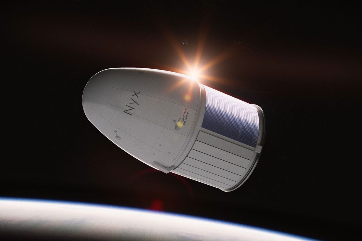 SpaceX lancia più di 150 capsule di DNA e ceneri nello spazio: quanto costa l’ultimo saluto nel cosmo