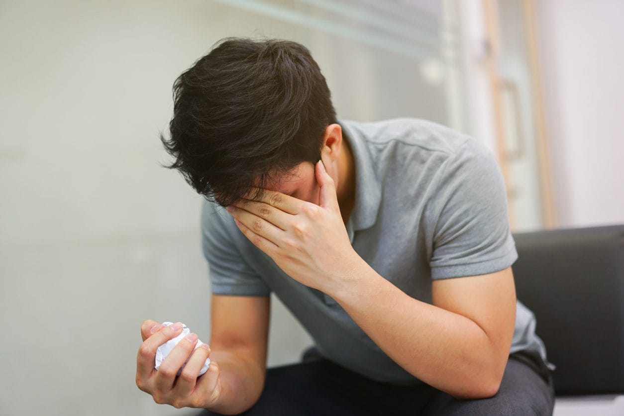 Alzheimer, quanto tempo passa tra i primi sintomi e la diagnosi di demenza: lo studio preoccupante