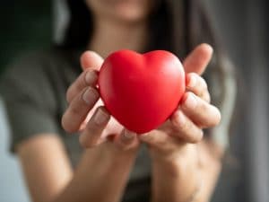 Qual è la vera età del tuo cuore: con questo strumento online puoi calcolarla