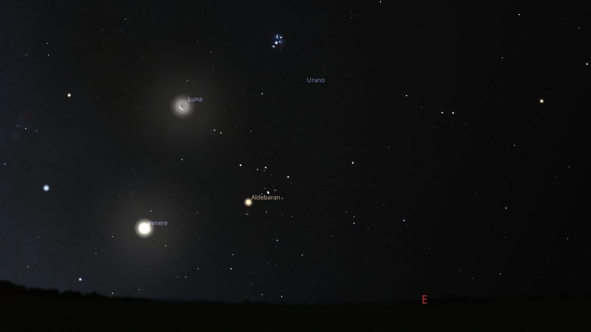 Il triangolo di luce formato da Luna, Venere e Aldebaran, prima dell’alba del 21 luglio. Credit: Stellarium