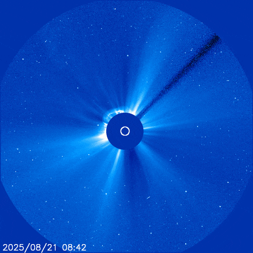 L’espulsione di massa coronale del 21 agosto. Credit: SOHO/NASA/ESA