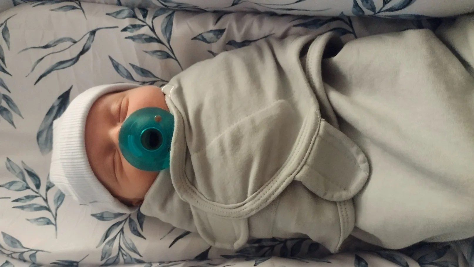 Benvenuto Thaddeus, il bambino nato dal più vecchio embrione congelato: era conservato dal 1994