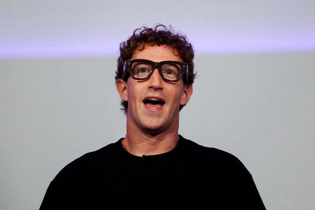 La prova dei nuovi occhiali finisce male: i Meta Ray-Ban si bloccano per una salsa Thai