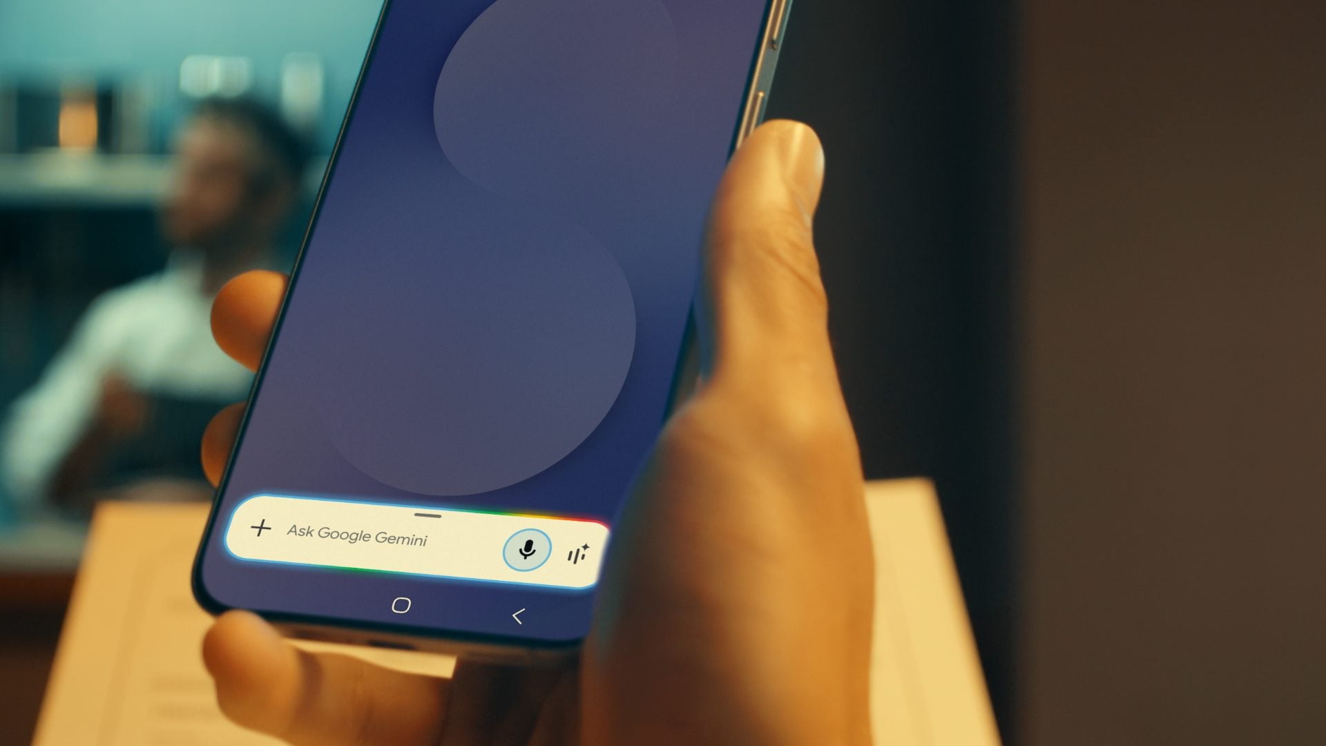 Samsung svela il suo S25 più economico: ora gli smartphone sono un portale di accesso all’IA