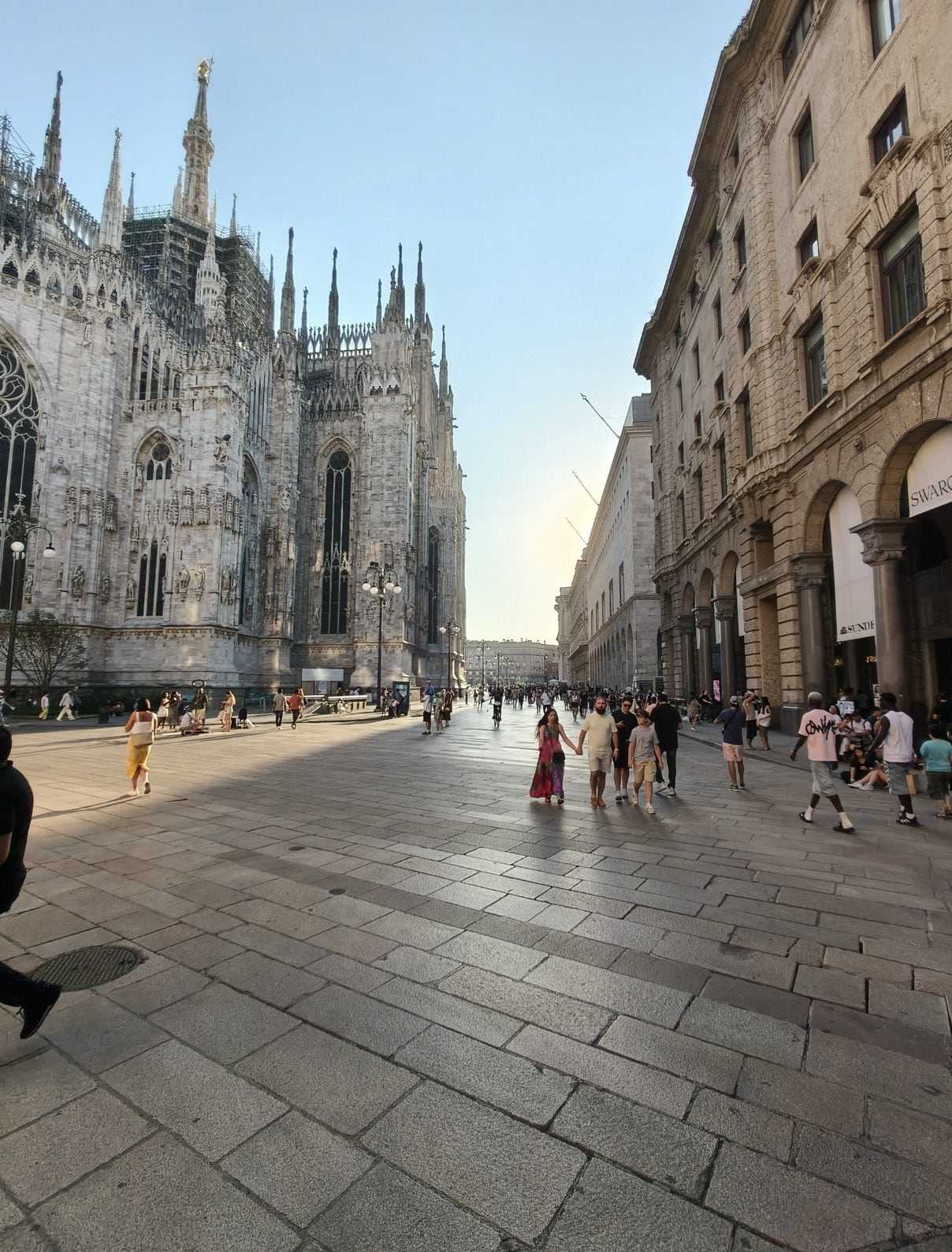 FANPAGE | Foto di Piazza Duomo scattata con Oppo Reno14 5G