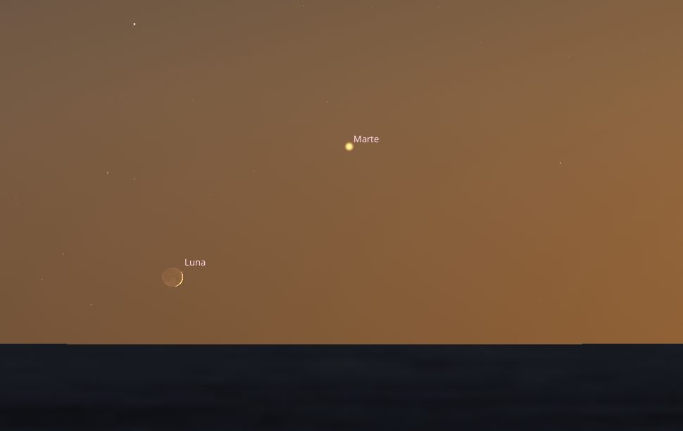 Oggi 24 settembre il bacio rubato di Marte alla falce di Luna: a che ora vederlo