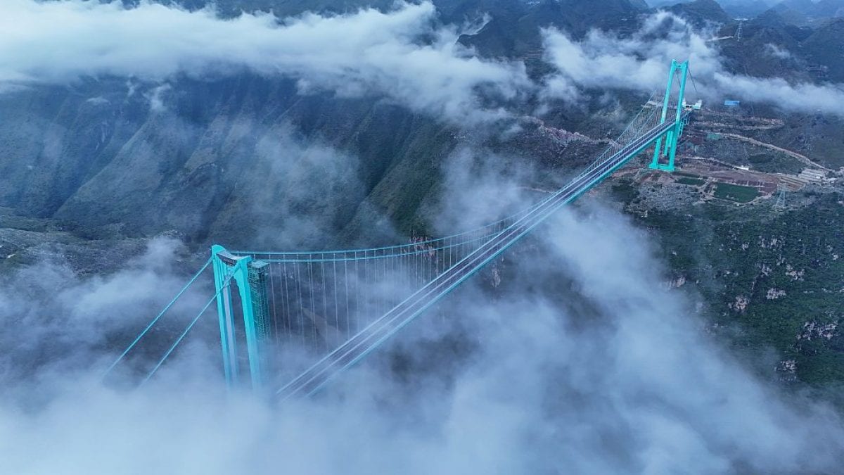 Huajiang Canyon Bridge. Credit: Getty