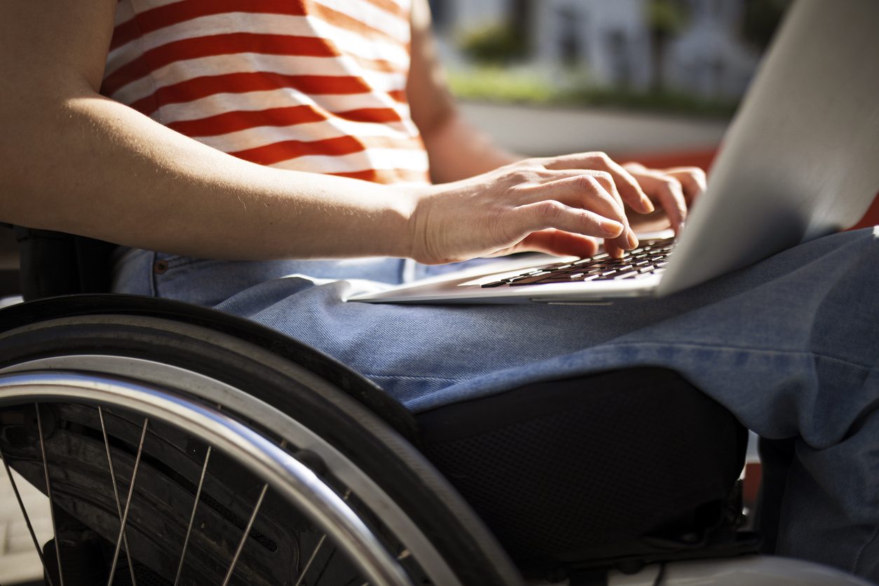 I segnali della sclerosi multipla visibili nel sangue 7 anni prima della comparsa dei sintomi: possibile svolta