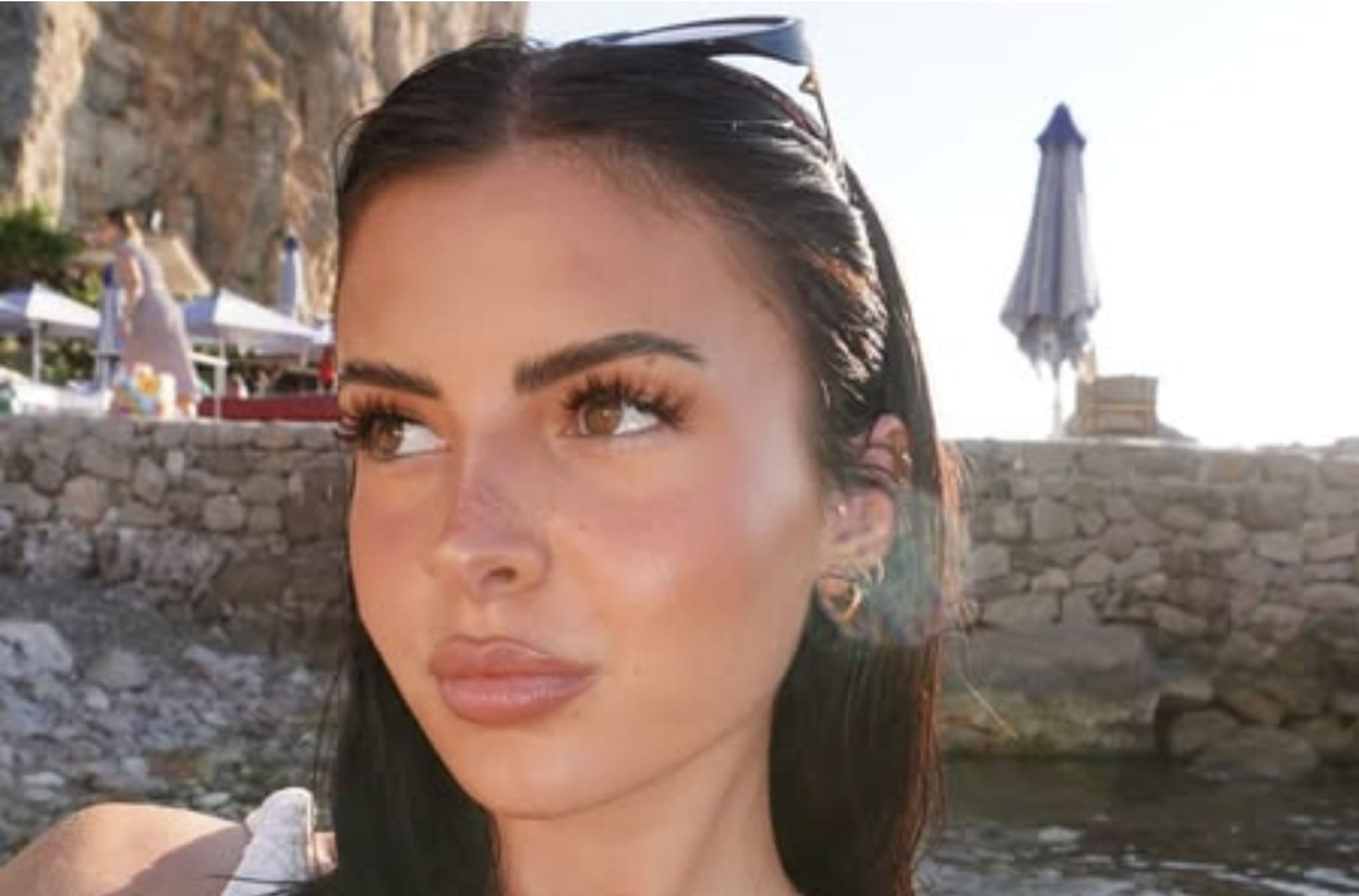 Fingere una disabilità per saltare la fila al parco divertimenti: il caso di Camilla De Pandis