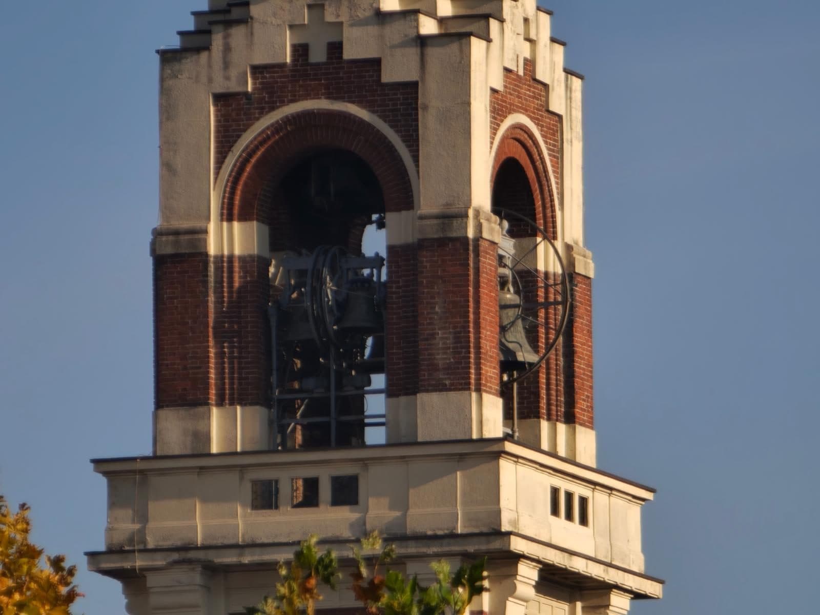 FANPAGE.IT | Quartiere Gerusalemme | Zoom 40X