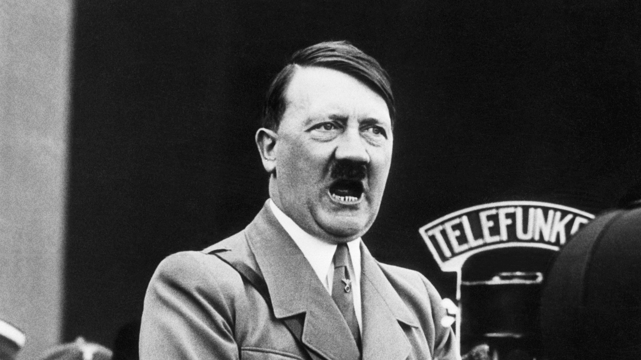 Cos'è la sindrome di Kallmann: sintomi e cause del disturbo del micropene di cui (forse) soffriva Hitler