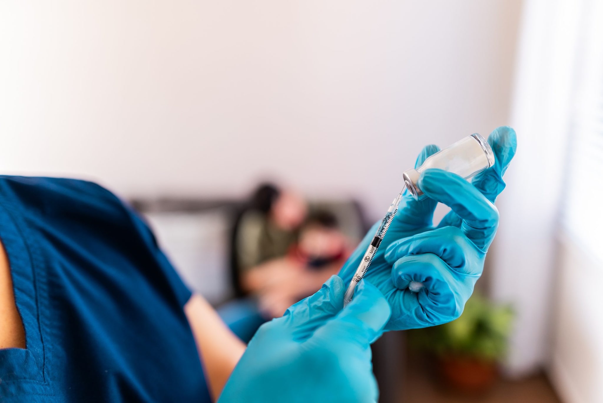 Vaccini Covid sicuri: nessun aumento della mortalità in uno studio su 28 milioni di francesi