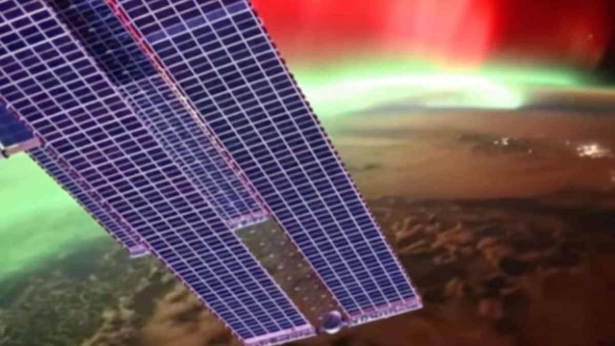 ROSCOSMOS | Un frame dal video registrato dal cosmonauta russo Sergey Kud–Sverchkov