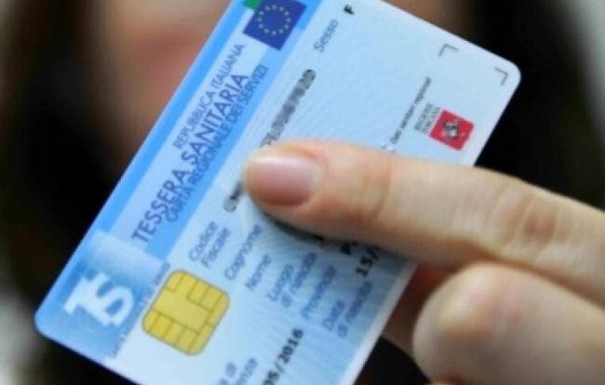 "La tua tessera sanitaria è in scadenza, rinnovala qui", ma è una truffa: perché non devi cliccare il link