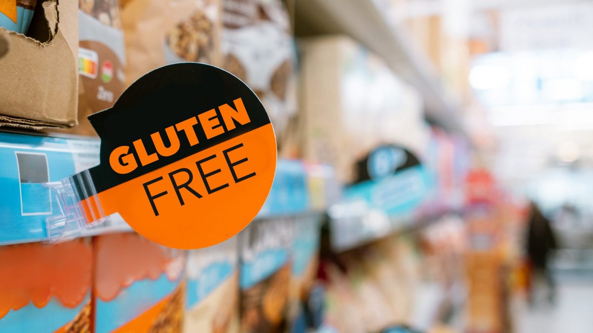Etichetta ‘Senza glutine’ sui prodotti alimentari: un’indicazione utile, ma non un indice automatico di perdita di peso / Photo: iStock