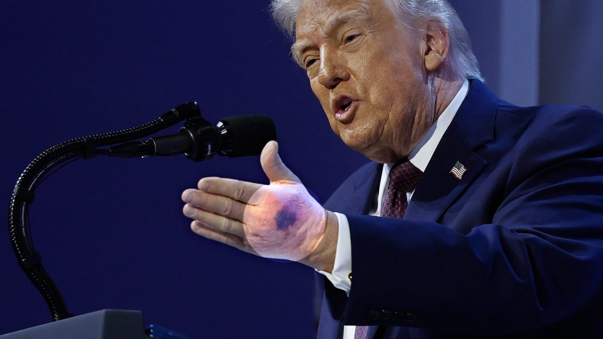 Donald Trump durante la cerimonia di firma del “Board of Peace” al World Economic Forum (WEF) il 22 gennaio 2026 a Davos, in Svizzera