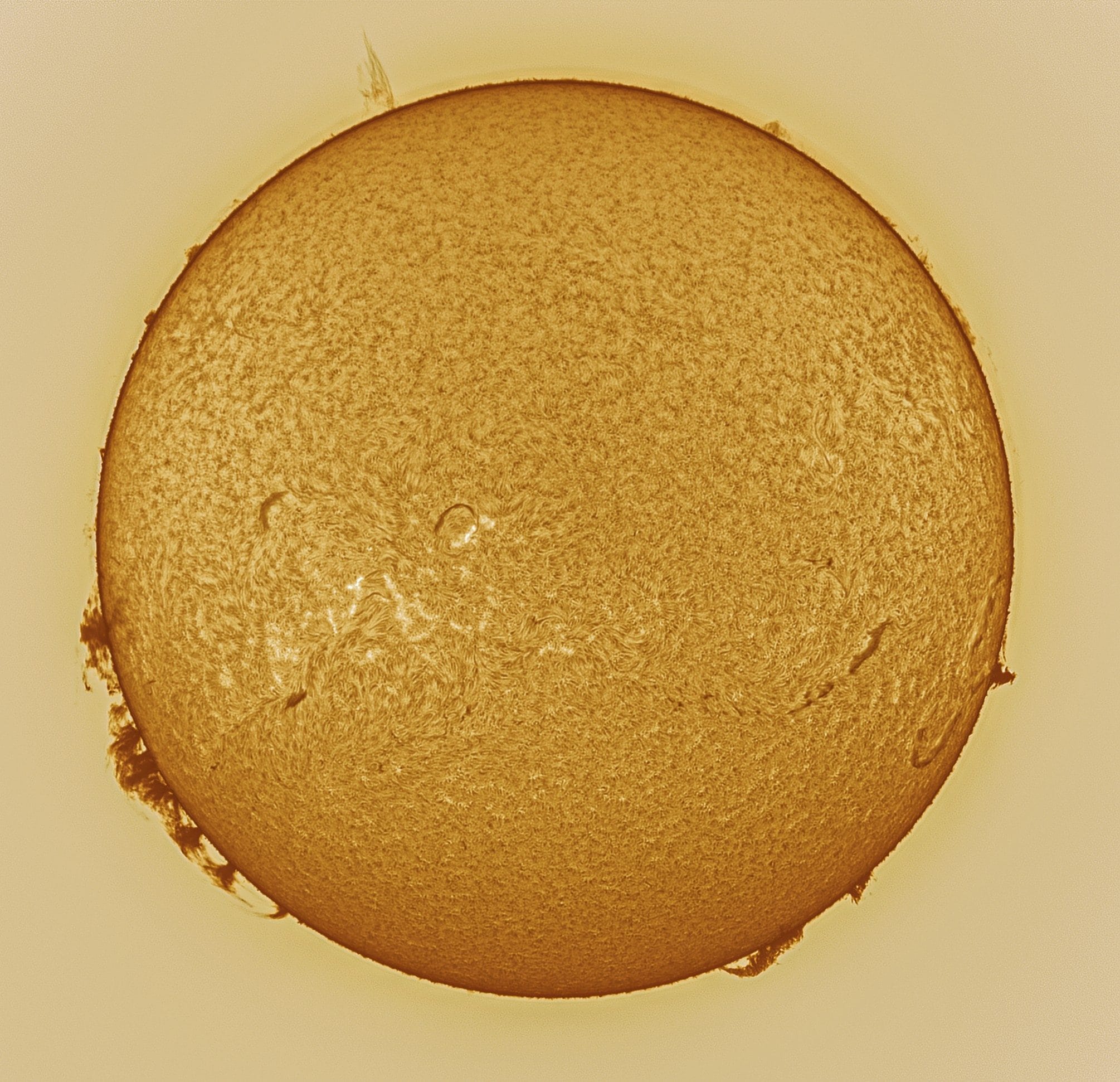 Il Sole. Credit: Fabio Giordano