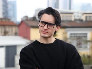 La voce di Alberto Ravagnani, ex prete: “Ho visto il volto cattivo della Chiesa. L’amore ha pesato”